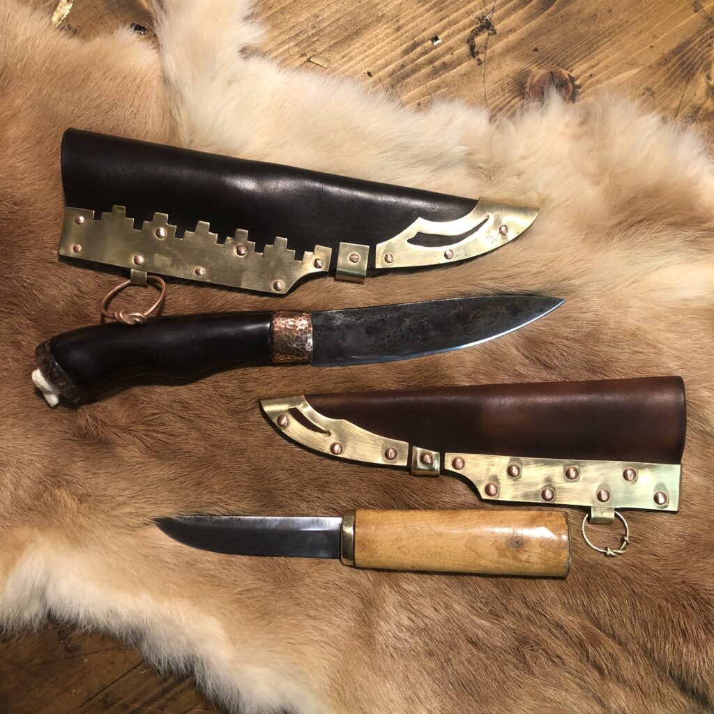 Mittelalter Messer mit Lederscheiden